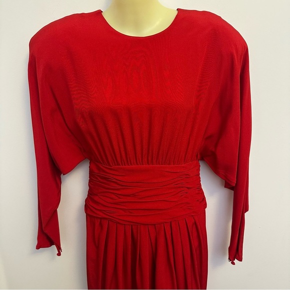 Vintage Maggy London by Jeannene Booher Red Ruched Cocktail Dress - Picture 4 of 10